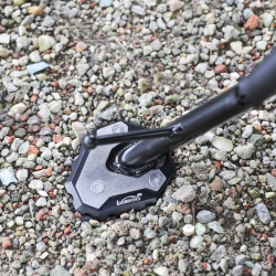 LOBOO Nakładka na stopkę boczną do HONDA CB500X (2019-), HONDA CB400X (2021-), HONDA NX400 (2024-), HONDA CB650R (10.3.03292.001