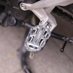 LOBOO Szerokie podnóżki do HONDA CB500X (2014-) (10.3.04290.001.31)